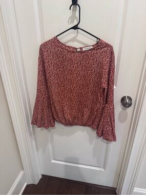 Rust Floral Bell-Sleeve Blouse with Elastic Hem